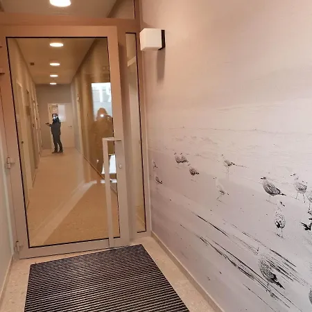 Bartine - Modern And Spacious Flat Near The Sea, Free Parking Space Apartment