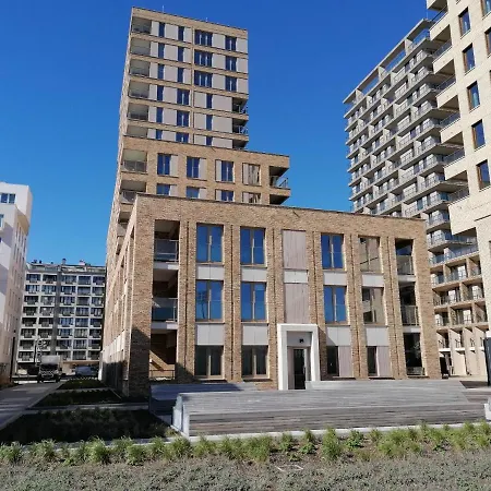 Bartine - Modern And Spacious Flat Near The Sea, Free Parking Space Apartment