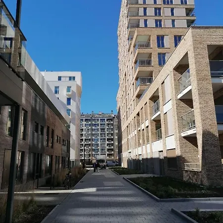 Bartine - Modern And Spacious Flat Near The Sea, Free Parking Space * Ostend