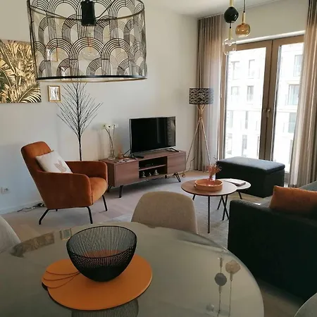 Apartment Bartine - Modern And Spacious Flat Near The Sea, Free Parking Space *
